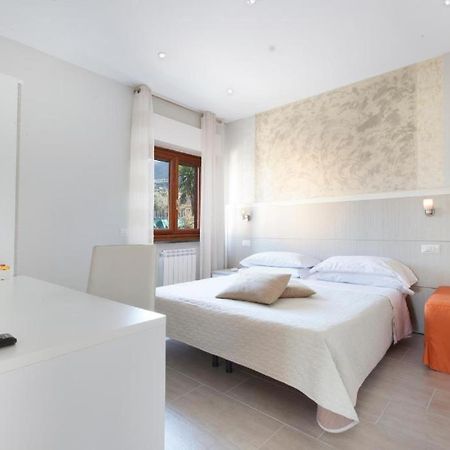 Hôtel Sorrento Relax & Sea Extérieur photo